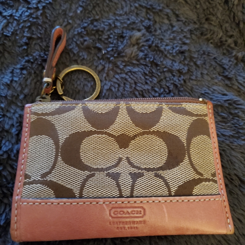 Coach Zip Change holder